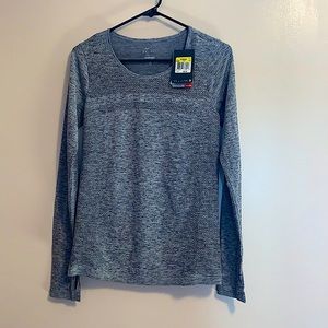 NIKE running long sleeve